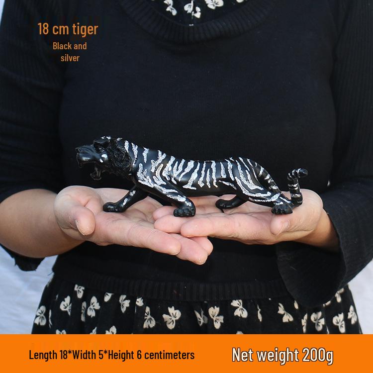 Large Domineering Men's Off-Road Vehicle Tiger Car Ornament & Perfume Diffuser