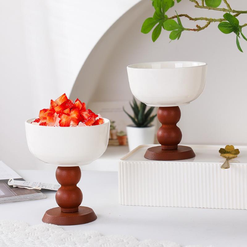 Retro Scented Candle Holder French Goblet Ceramic Light Luxury High-End Ornament Retro Cake Decoration Souvenir