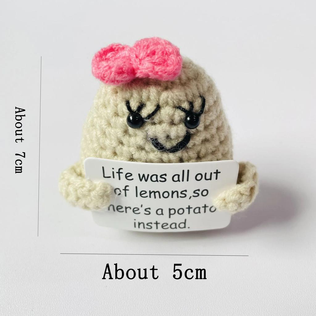 El Yapımı Pozitif Enerji Patates Bebek Ev Dekorasyonu Mini Peluş Örgü Yün Patates Bebek Sevimli Doğum Günü Hediyeleri Ofis Oda Dekoru