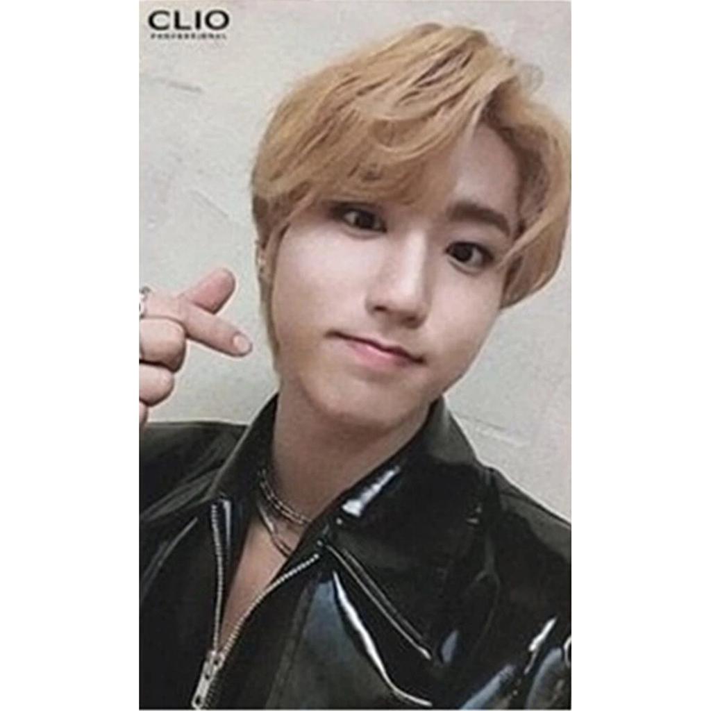 Stray Kids X CLIO OFFIZIELLE FOTO-KARTE SPICY MILD OFFICE Version.