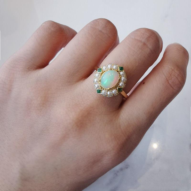 

Romantic And Creative Colorful Opal Green Pearl Romantic And Creative Vintage Elegant Wedding Jewelry For Women resizable