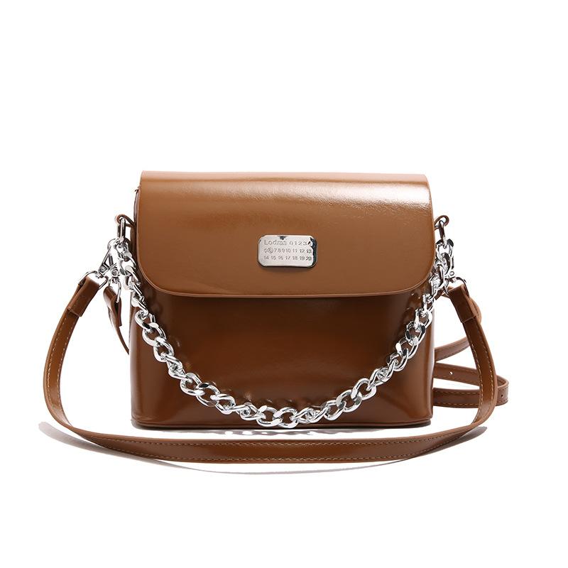 

Текстурный тренд цепочка Маленькая квадратная сумка Женская сумка Новая модная универсальная повседневная дорожная сумка через плечо Сумка через плечо One Size коричневый