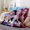 1ks K Pop Lovci Démonů Flanelovádeka, Měkká Šetrná k Pokožce s Digitálním Tiskem, Různé Velikosti k Dispozici pro Rodinu, Přátele, Narozeniny