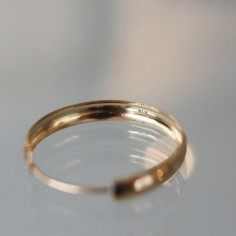 Modernlike 14k Gold Single / 14k Crescent Moon Hoop Earrings