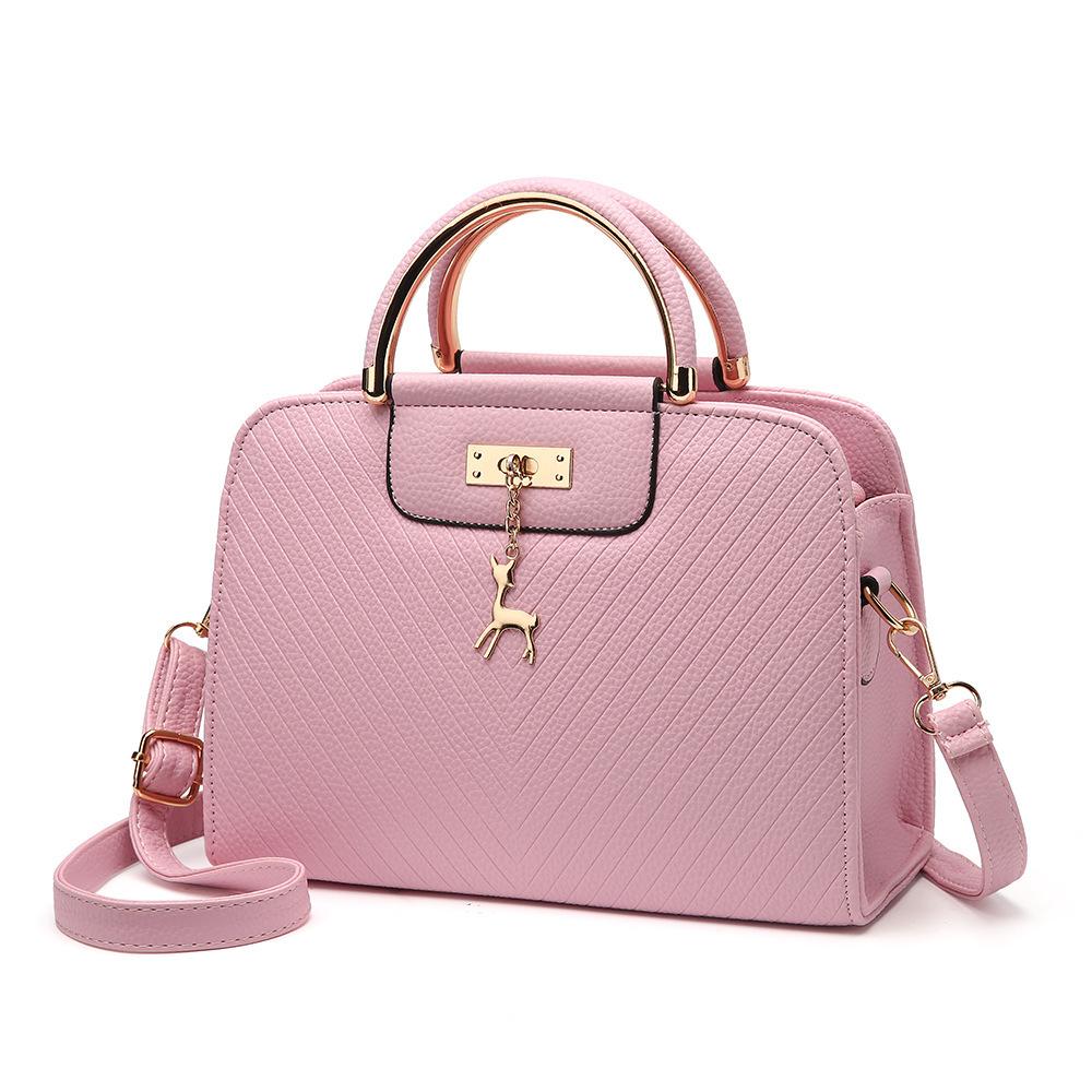 Women's bag new fashion embossed handbag Korean version simple deer bridal bag one shoulder messenger bag delivery