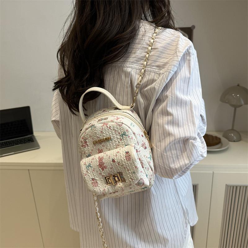 Casual Fashion Large Capacity Shoulder Bag For Daily Use With Durable Material
