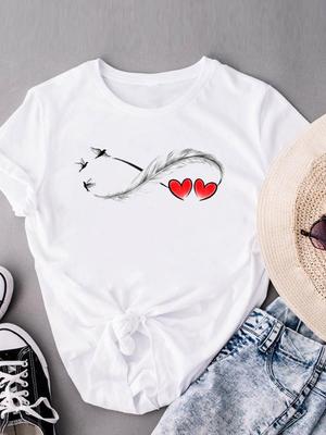 (Asiatisk størrelse) T-skjorte for kvinner Sweet Love Heart Style Trend Søte klær Uformelt kortermet motetrykk Dame T-skjorte Grafiske T-skjorter for kvinner