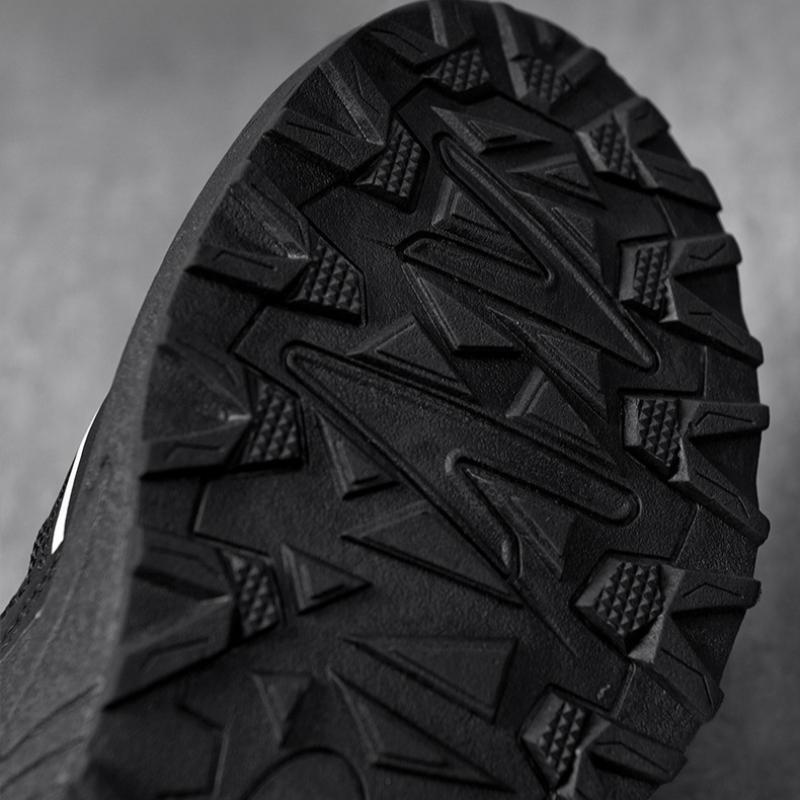 Breathable Mesh Hiking Sneakers Men's Thick-soled Outdoor Trekking Camping Shoes Male Elastic Climbing Shoes Wear-resistant