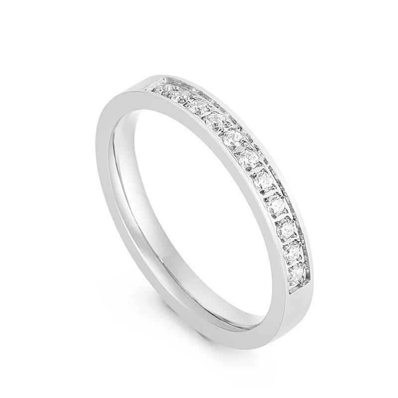 European-American Stainless Steel Zircon Ring: Simple, Four-Prong Creative Design