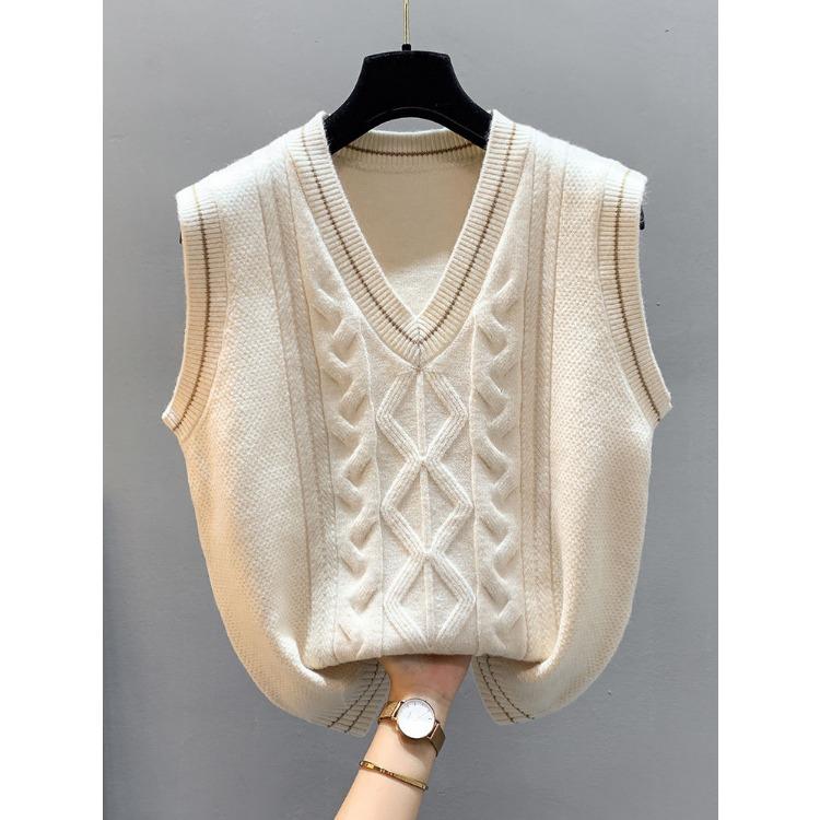 Women's Vest Knitted Tank Top for Spring and Autumn Wear New Women's Sweater Winter V-neck Loose