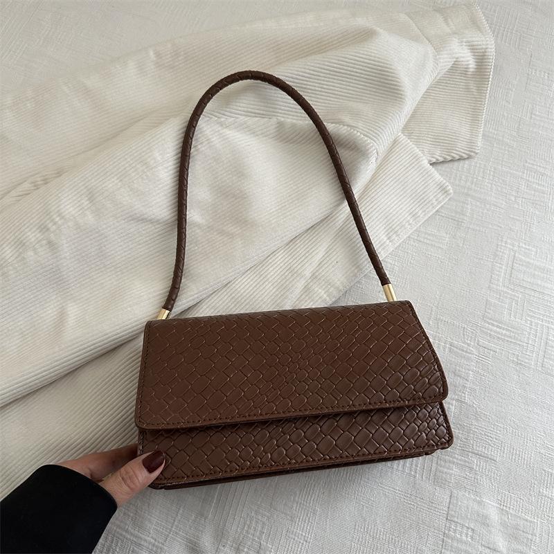 Simple shoulder bag, foreign style hand bag, new woven pattern versatile casual armpit bag