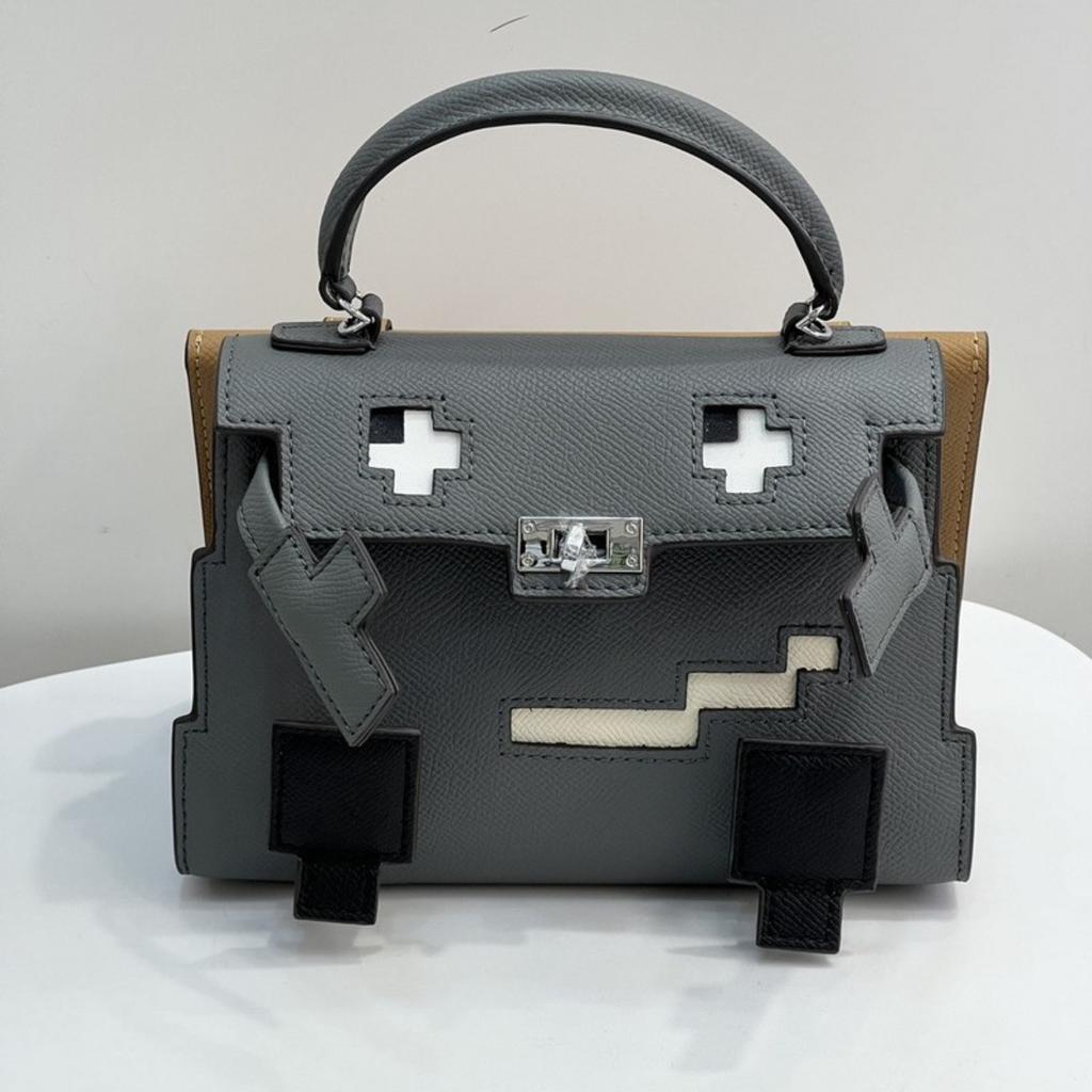 Palm Pattern Color Matching Mosaic Mini Kelli Robot (S10-20KL)