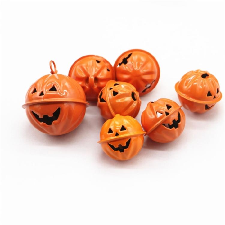 10pcs Metal Pumpkin Bells for Halloween Celebration Smiling Face Pendants Jewelry Component Unique Costume Accessories