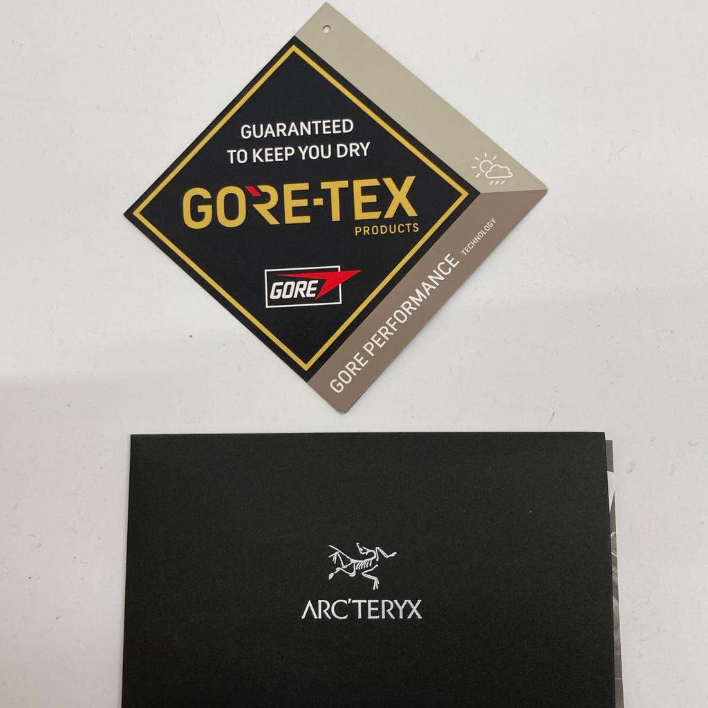 ARC'TERYX 2011 Black MACAI SHELL JACKET Jacket M blackUsed