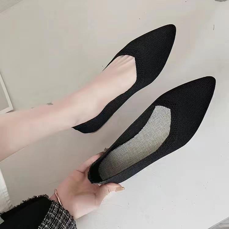 2025 spring and summer new fashionable breathable flat-soled Doudou shoes shallow mouth one pedal lazy shoes flying woven pointed single shoes