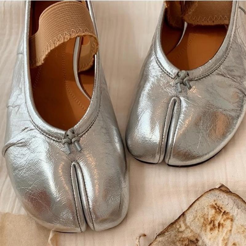 Fashion Retro Round Split Toe Flat sneaker designer shoes Women Casual Loafer Soft Moccasin Fashion Tabi Ninja Mary Jane ballet shoes