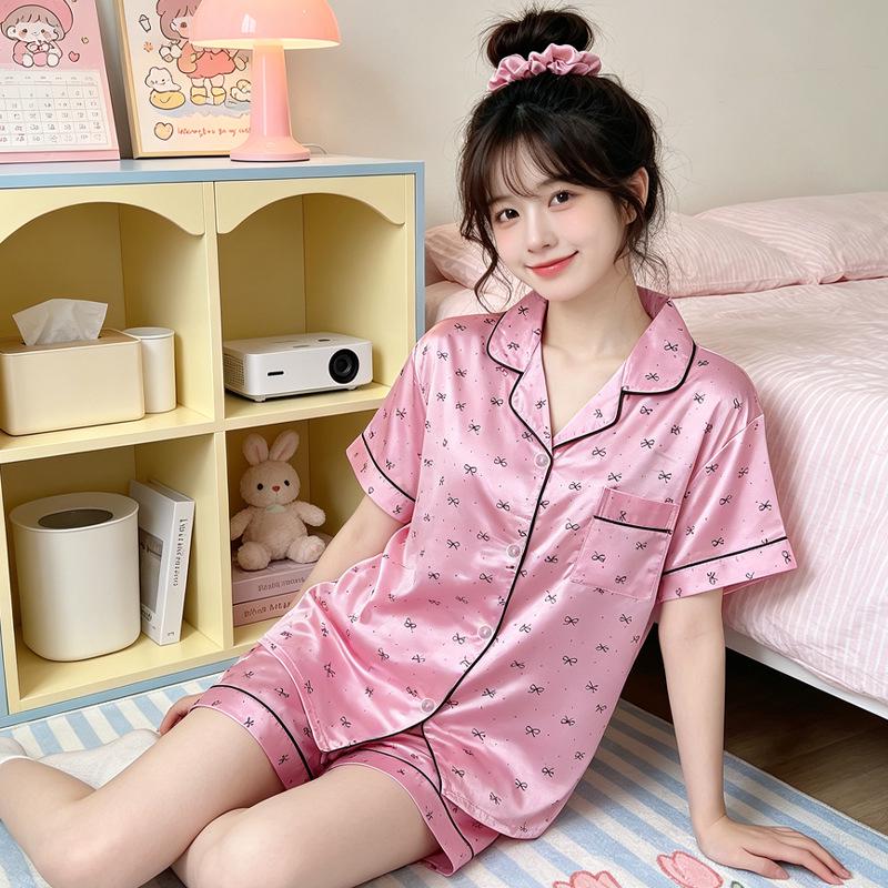 Sommerpyjama aus Eisseide im süßen Stil für Damen – kurzärmlige, coole und stylische Homewear