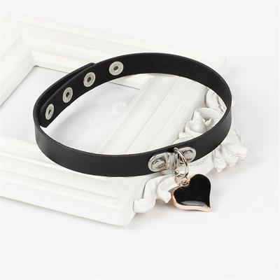 Gotický límec Rock Punk Women Heart Necklace PU kůže