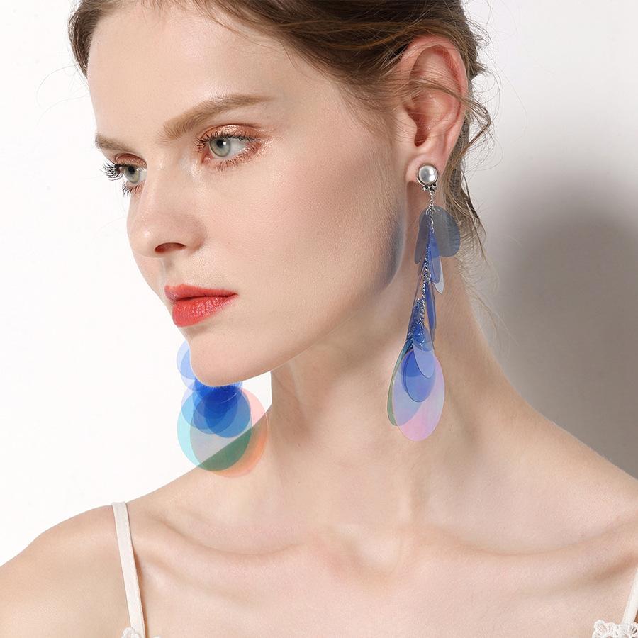 Silver needle round sequined fringed earrings personality exaggerated stud earrings high sense niche temperament earrings women