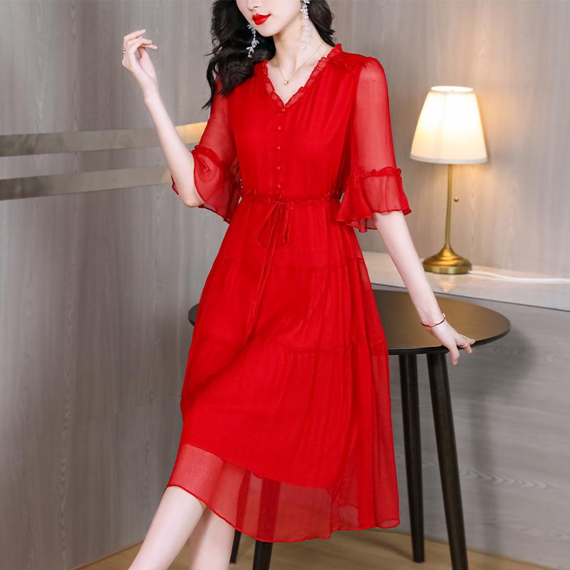 2023 Elegant V-Neck Red Chiffon Dress – Summer Style for Women, Age-Reducing, Fashionable and Suitable for Mothers