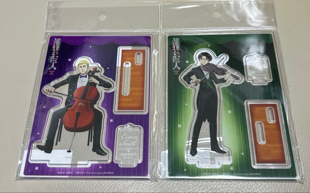 

[USED] Attack on Titan Quartet Erwin Levi Acrylic Stand