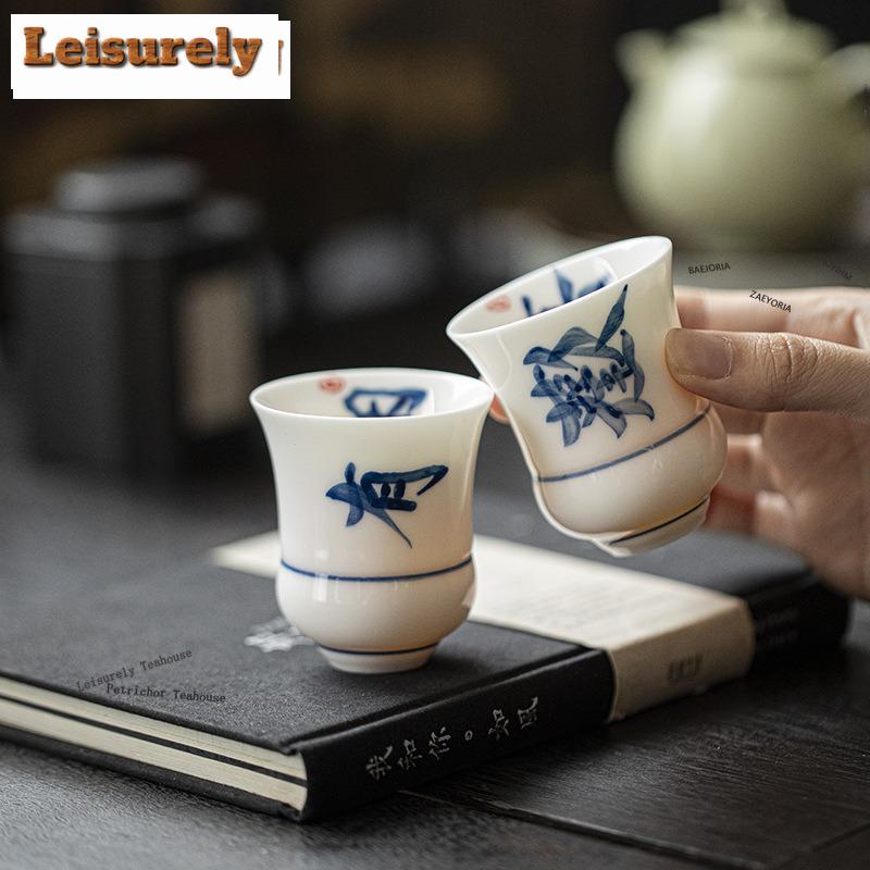 HOYIHM 1pc/lot Handwritten Blue And White Calligraphy Master Cup Jade Clay White Porcelain Tea Cup Smelling Fragrant Mug Teaset