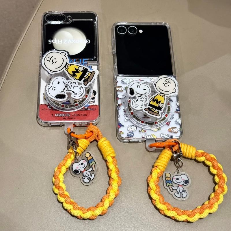 Funny cartoon Cute Snoopy Folding Magsafe Wireless Charge Casefor For Samsung ZFlip 3 4 5 6 ZFlip7 Snoopy Charlie Magnetic Stand