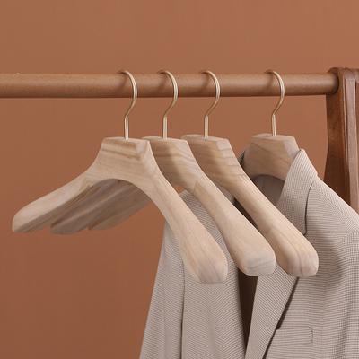 1pc Natural Camphor Wood Hanger Wardrobe Clothing Wide Shoulder Suit Clothes Hang Non-slip Clothes Rack Japanese Hanger 44x4.5cm