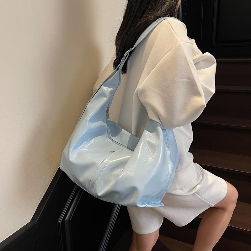 Damen-Pendlerhandtasche, neue vielseitige Schultertasche, geräumige Pendlertasche