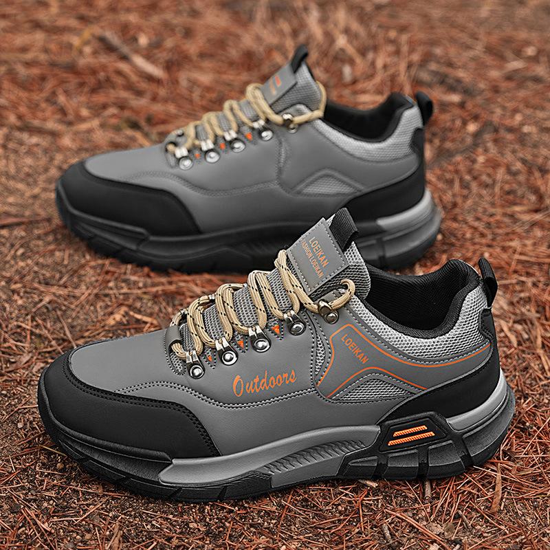 

Повседневные кроссовки для папы 2025 весна новые уличные походные кроссовки трендовая обувь спортивные одинарные туфли на платформе универсальные мужские туфли рабочие 46