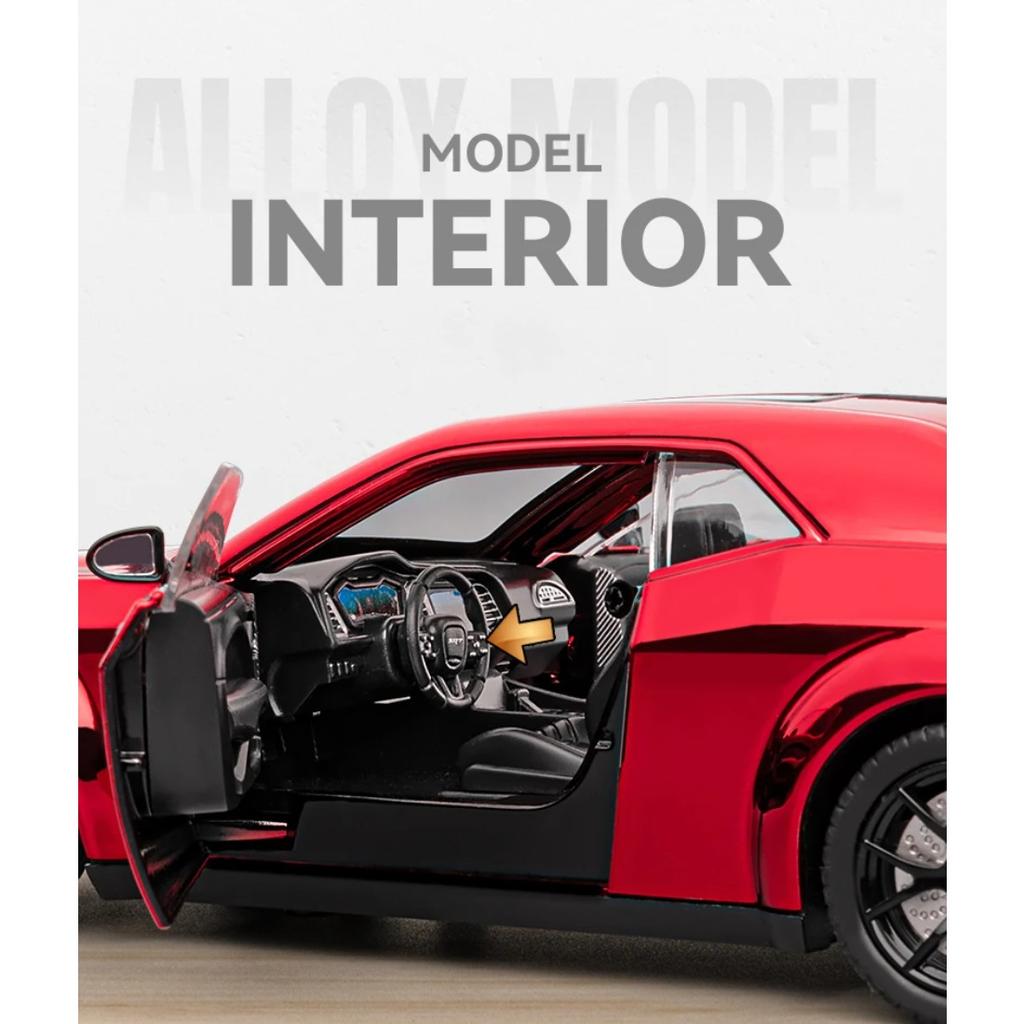 1/24 Dodge Challenger Hellcat SRT Electroplating Version Alloy Scale Car Model Diecast Metal Sound and Light Children Toy Car Vehicles
