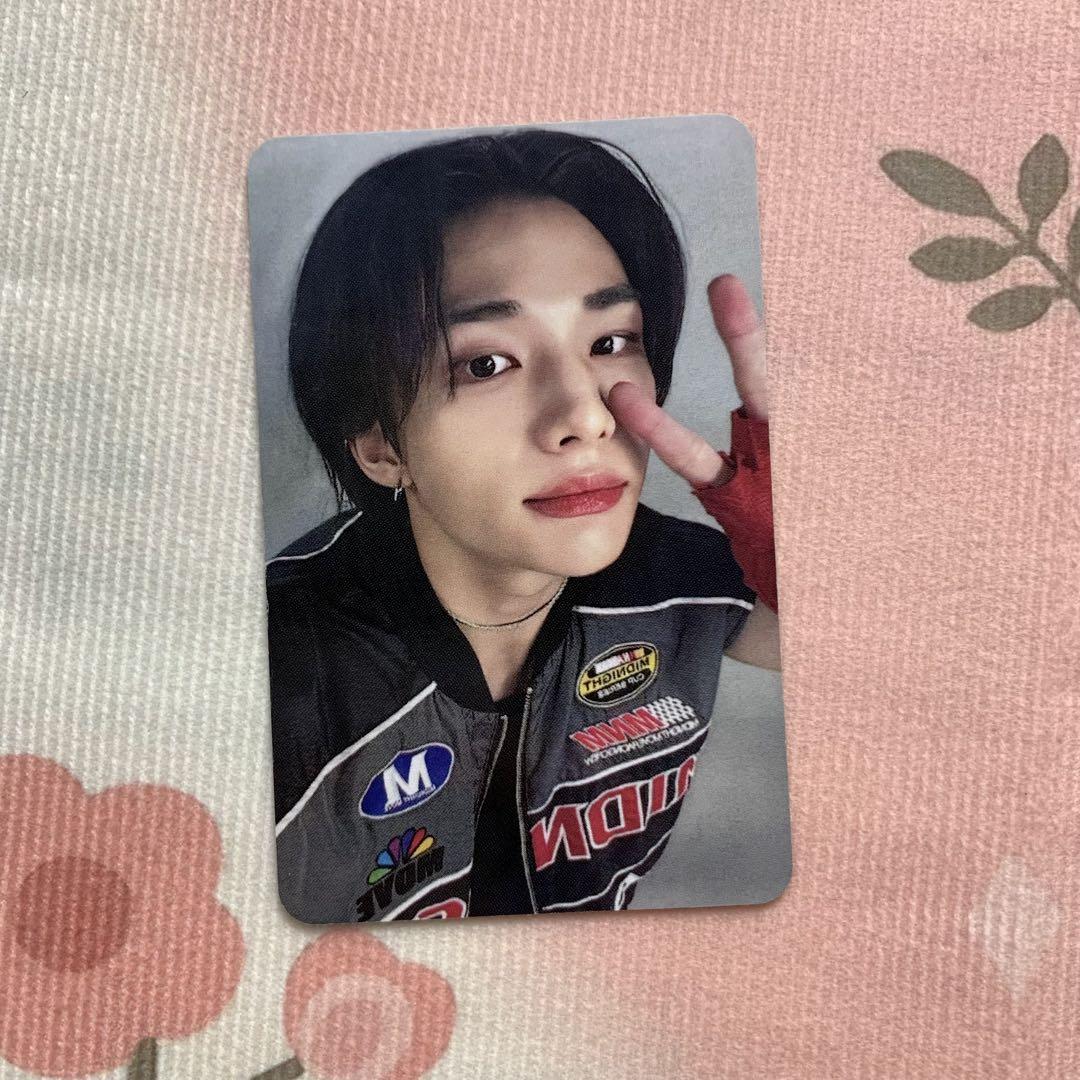 

[USED] StrayKids Sanok Raku-STAR Hyunjin 2nd week Stray Kids trading card