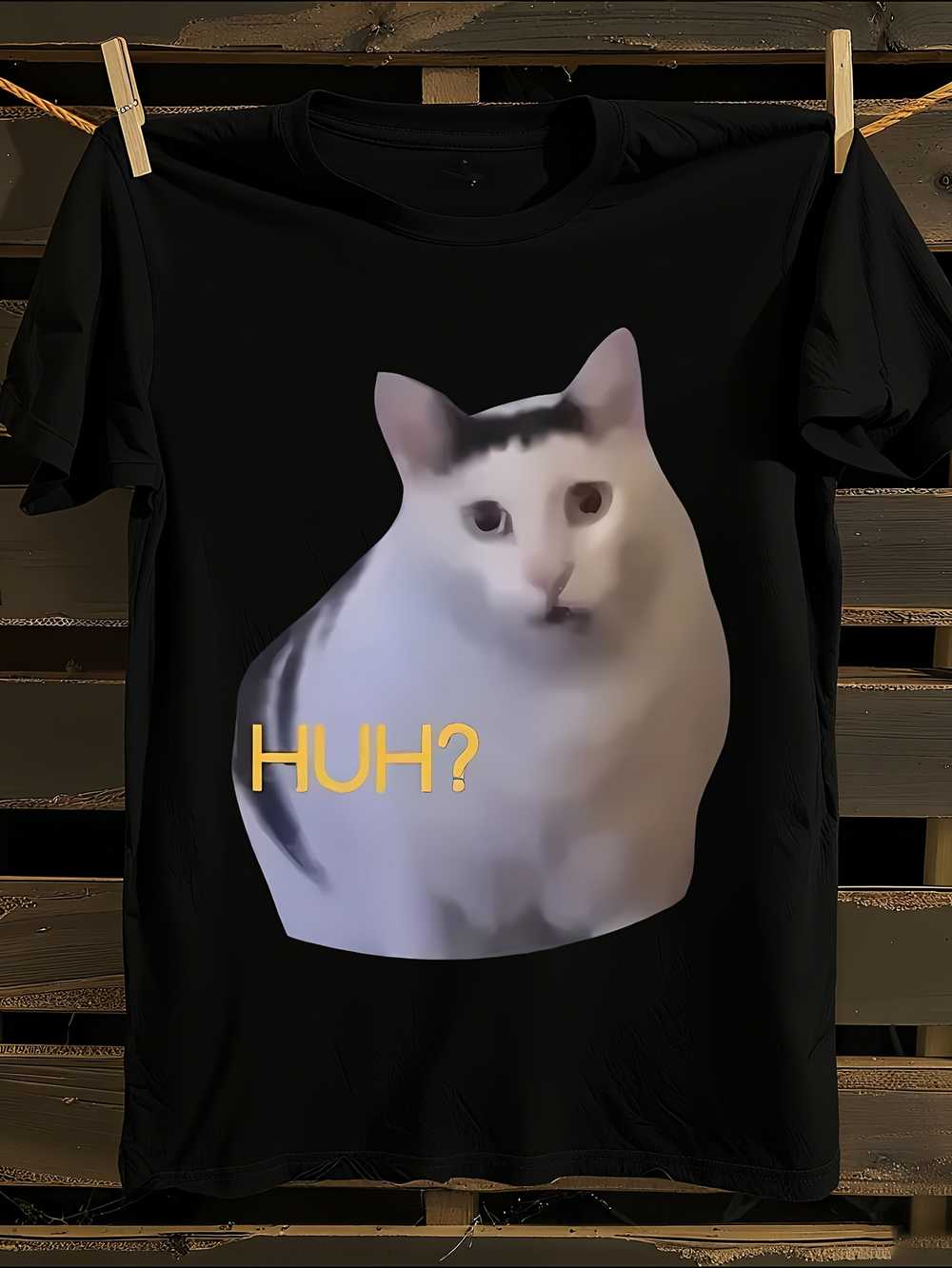 Смешная футболка с мемом HUH M