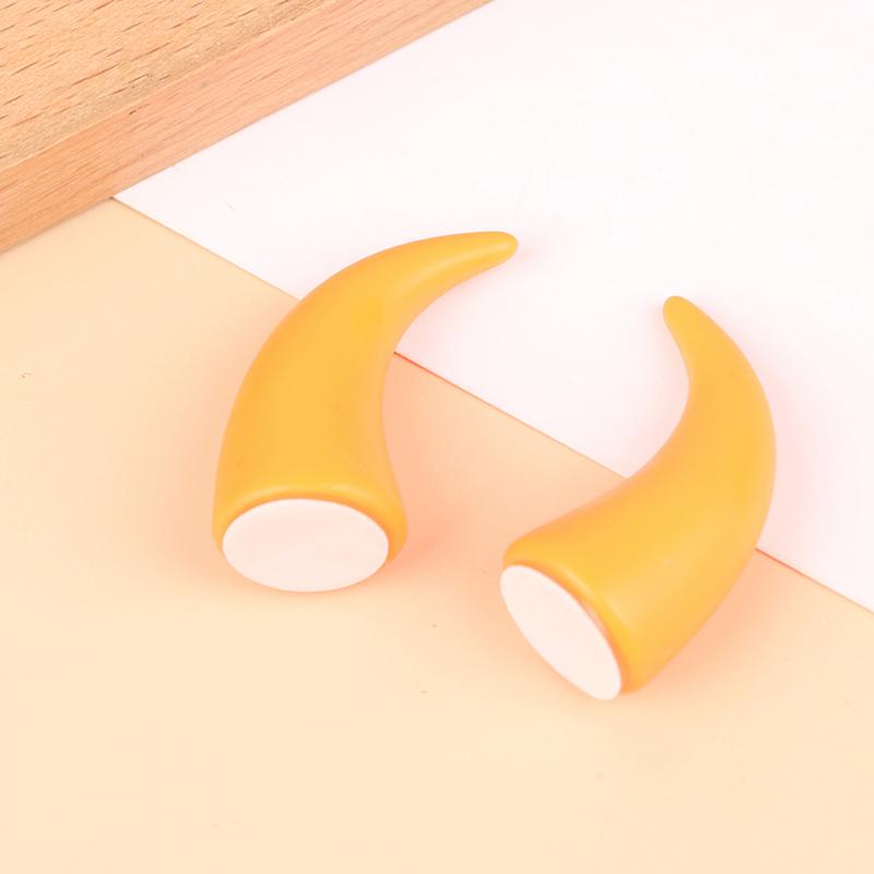 2 szt. Silikonowe Rogi Diabła Uszy Kota Dekoracja na Kask Motocyklowy Dirt Bike Uniwersalna Dekoracja Motocykla Roweru Naklejki na Kask