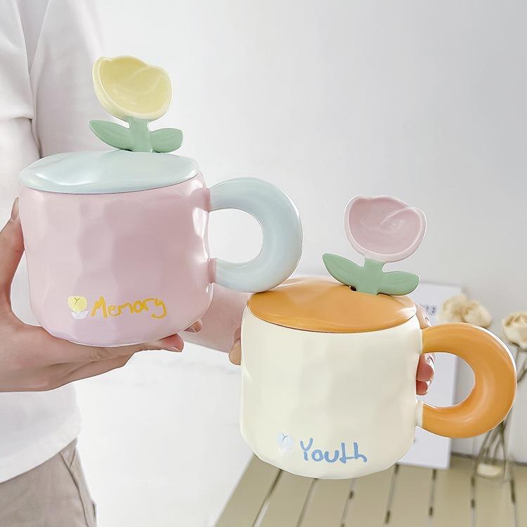 Tulip Mug with Lid Spoon with High Appearance and Cute Home Office Girl Ceramic Drinking Cup Souvenir