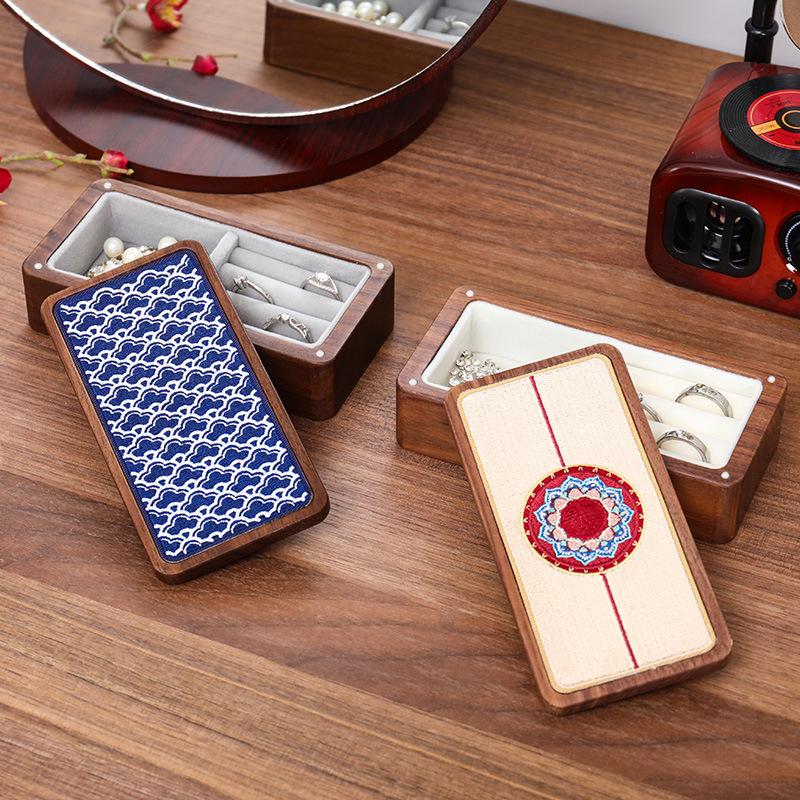 HeMu Magnetic Closure Embroidered Wooden Jewelry Box, Portable Mini Organizer for Rings, Earrings, Necklaces and Bracelets