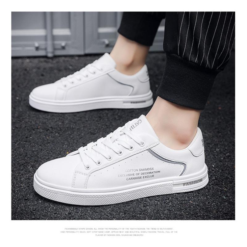 Low-top Soft-soled Student Little White Shoes, New Spring and Summer Fashion Versatile Board Shoes, Breathable and Lightweight Sports Men's Shoes