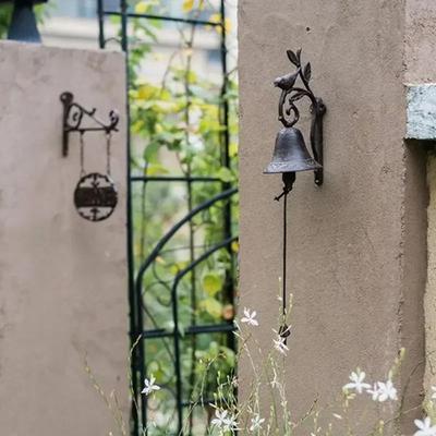 Rustic Cast Iron Bird Doorbell Villa Yard Decoration Vintage Design Birdhand Rattles Metal Door Knocker Dinner Bell Indoor