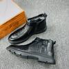 2025 Winter New Velvet Crocodile Pattern Men's Boots Fashionable Medium Tube Martin Boots British Leather Boots Warm Men's Boots