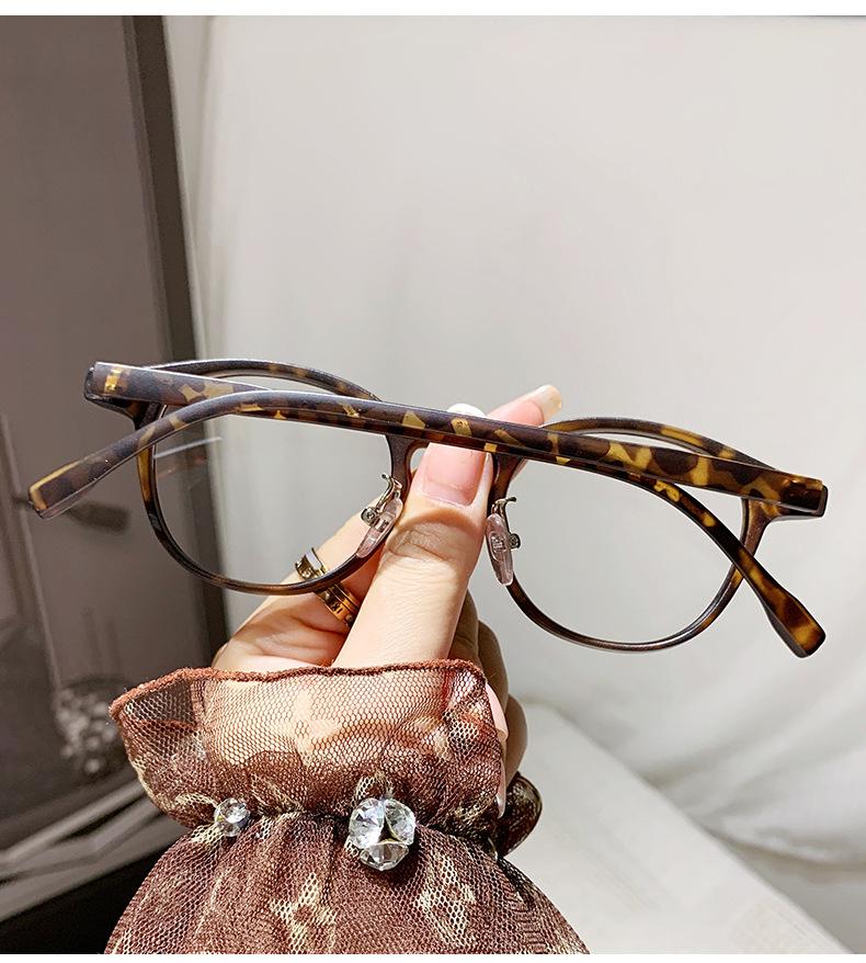 

Ретро маленькие круглые очки для чтения Защитные очки от синего света для женщин Модные персонализированные очки Новинка 1.5