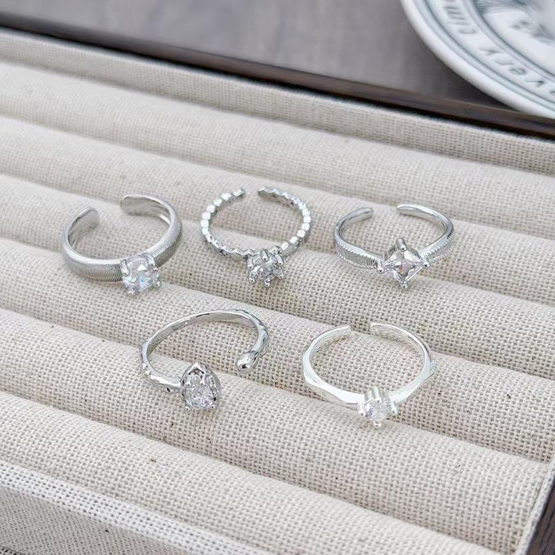 Gentle Personality Single Diamond Simple Diamond Ring Open Ring Women'S Commuting Niche Design Sense Stacked Index Finger Ring