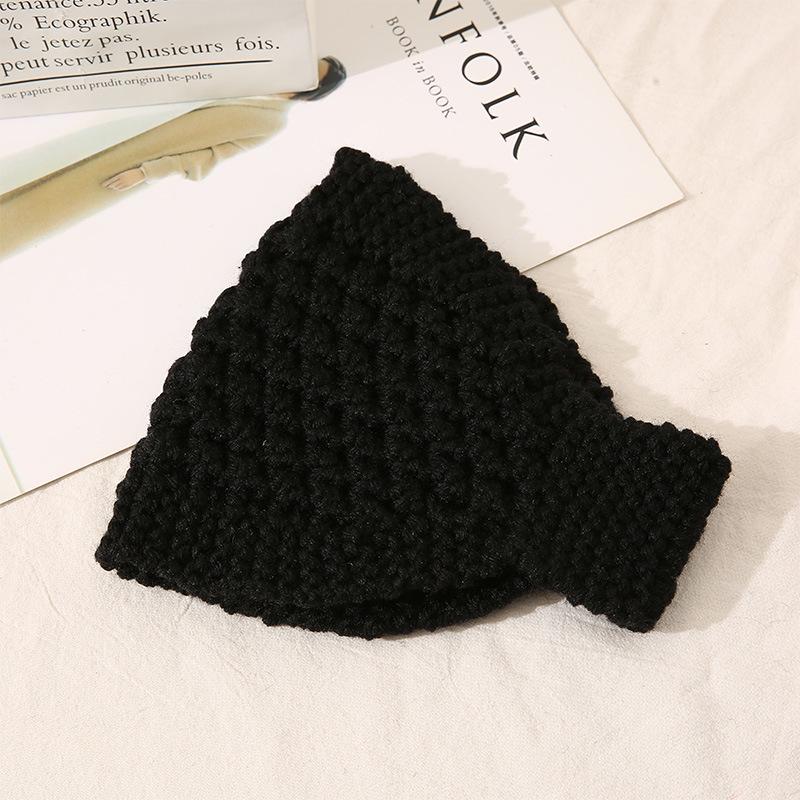 Women's Hand-Knitted Wool Headband: Warm Autumn/Winter Ear Protection with Wide Brim