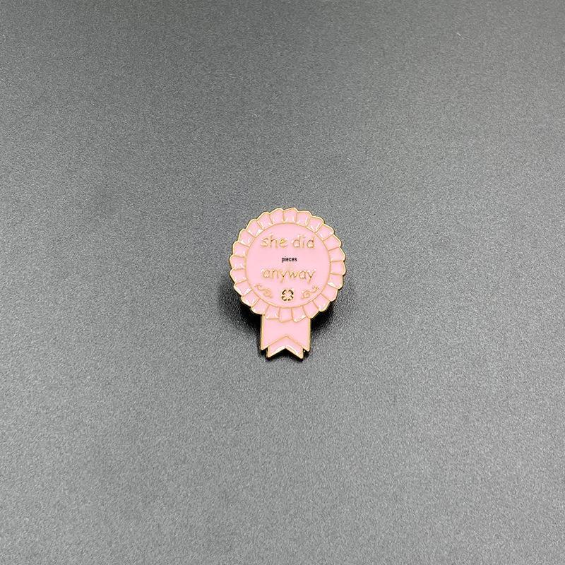 European & American Cartoon Pink Camera Brooch with English Letter - Metal Badge Gift