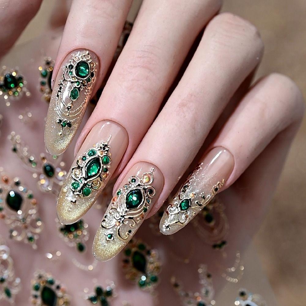 Luxurious Design 5D Nail Stickers Emerald Ruby Color Shiny Finish Baroque Scepter Nail Gold Scepter Red Green Gemstone