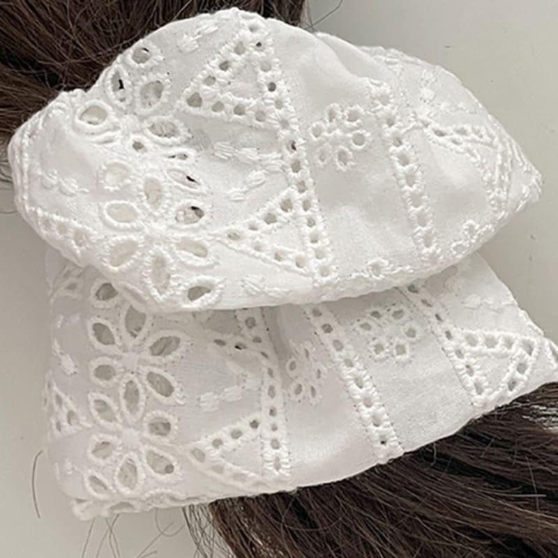 OUI SAY YES! Eyelet Hair Scrunchie_Hair277