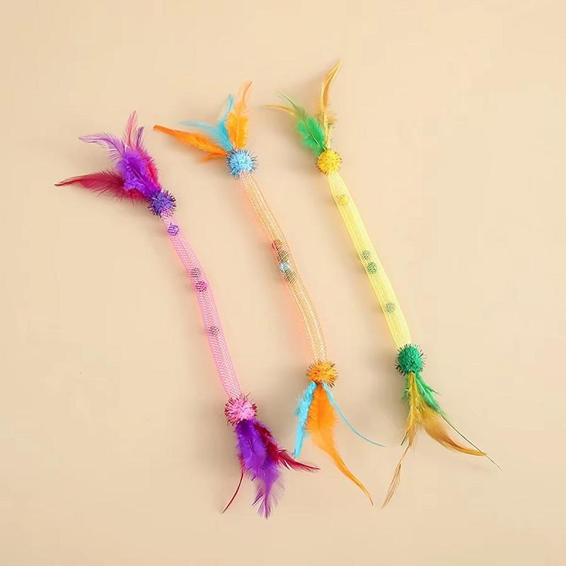 Cat Interactive Toy Catnip Elastic Rope Toy with Feathers and Bell Indoor Kitten Speaky Toys Cat Teaser Hunting Pet Cats Toy