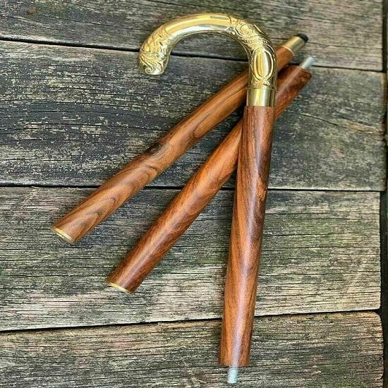 Vintage paraplydesign messinghåndtak trestaver - tidløs eleganse og praktisk
