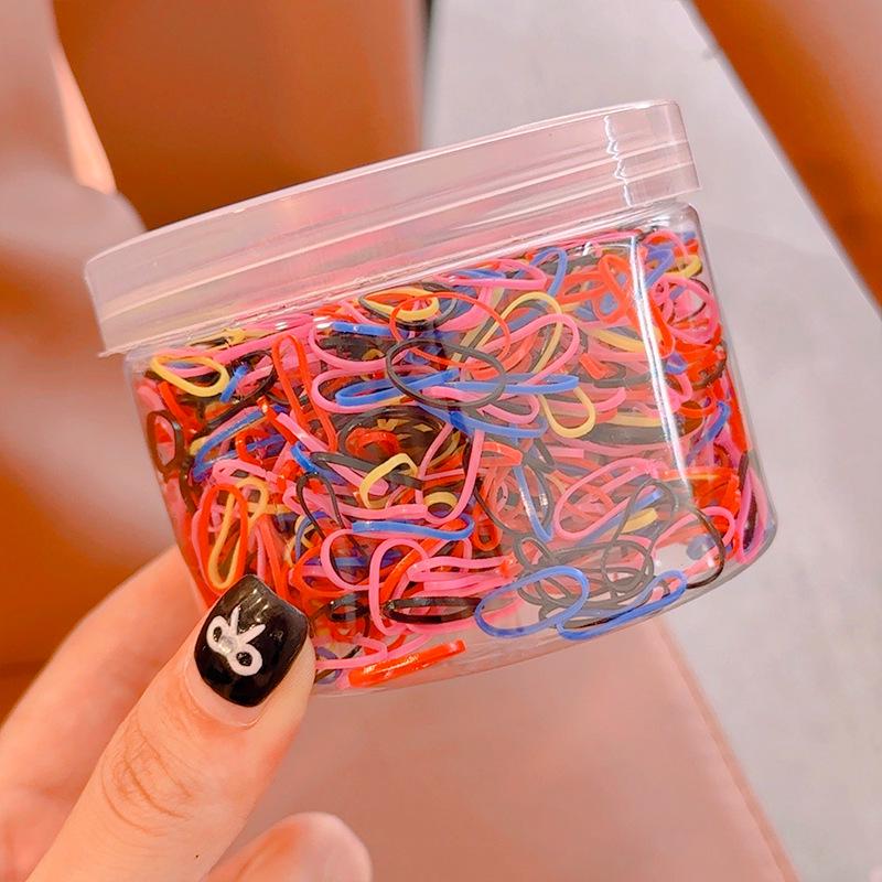 Jarred Rubber Hair Bands: No-Damage, Strong, and Unbreakable Hair Ties