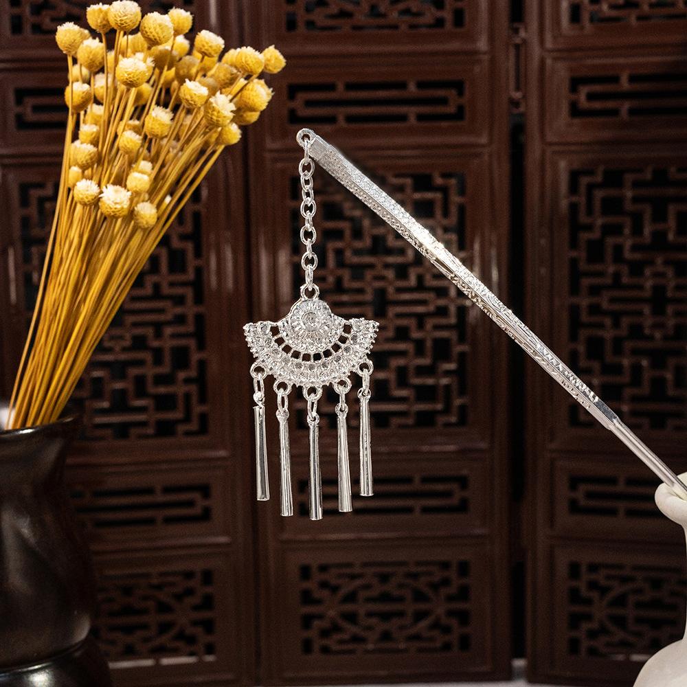 Miao Geometric Hollowed Out Step Shaking Tassel Hairpin Vintage Peacock Tassel Ancient Wind Cheongsam Cheongsam Hanbok Hair Ornaments