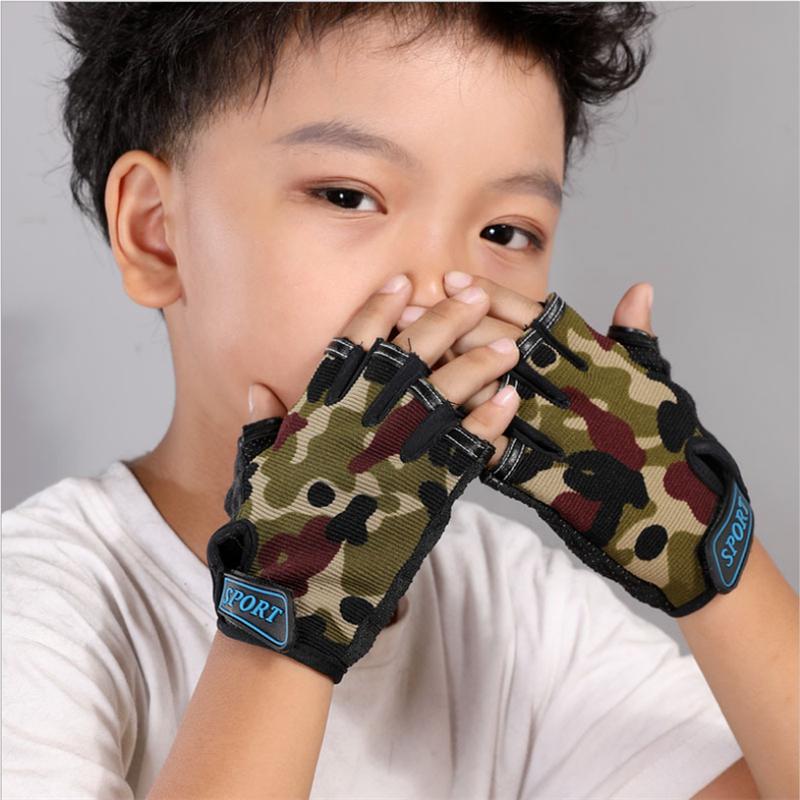 1 Pair Children Sports Gloves Half Finger Kids Riding Cycling Running Gloves Boys Girls Outdoor Sports Gloves for Christmas Gift